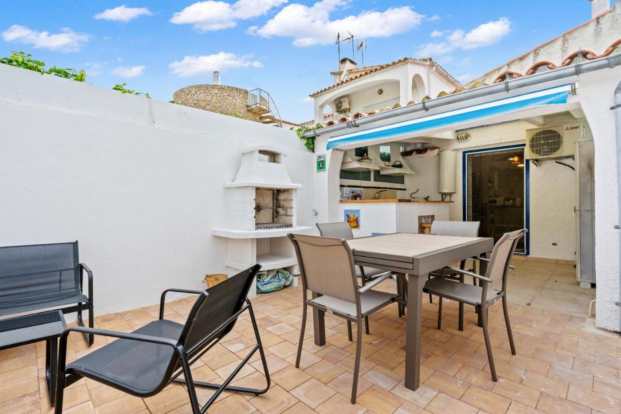 Welcs Casa 077 Emp Cerca Del Mar Villa Empuriabrava Buitenkant foto